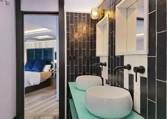 Sky By Rent Me Apartman *