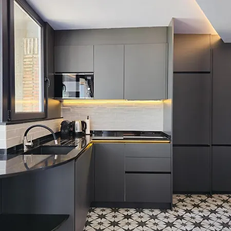 Sky By Rent Me דירה טורמולינוס